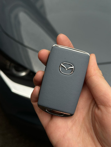 Handgefertigter mazda leder - handgefertigter,